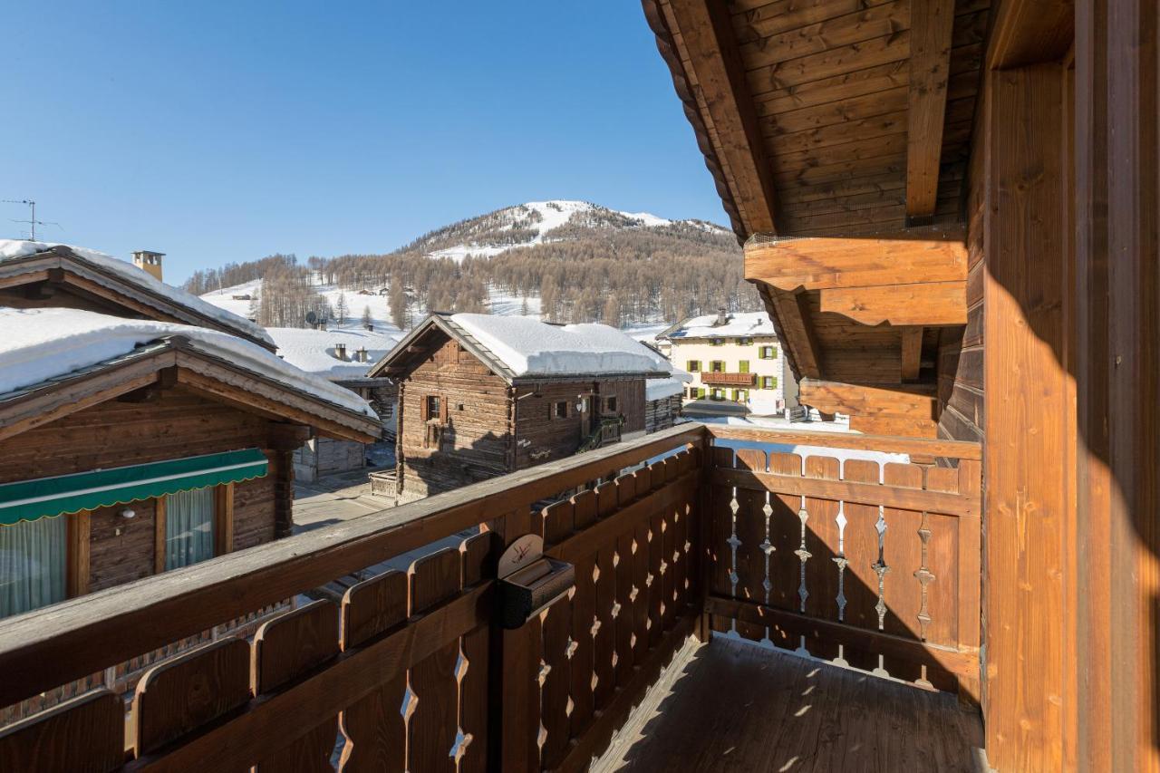 Chalet Kiara - Appartamenti Abar リヴィーニョ エクステリア 写真