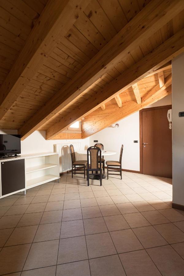 Chalet Kiara - Appartamenti Abar リヴィーニョ エクステリア 写真
